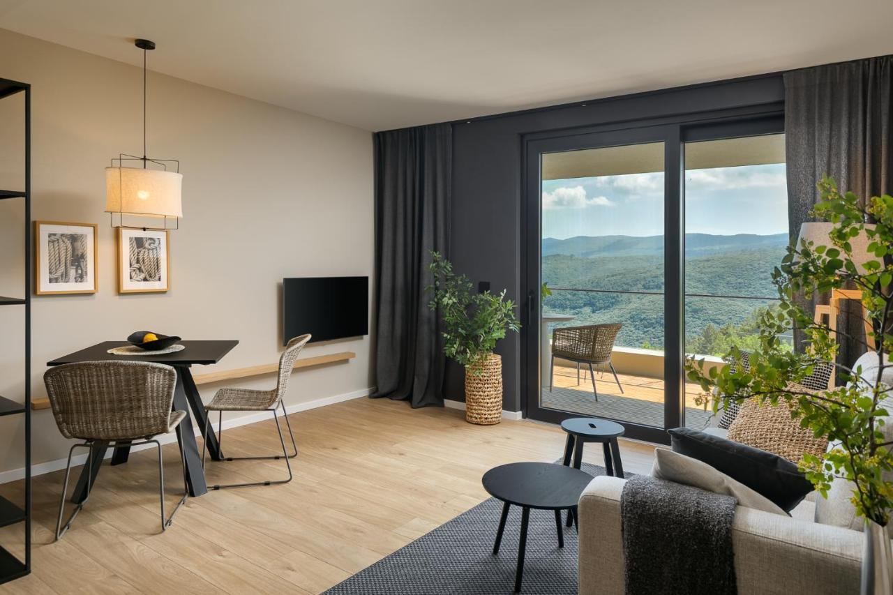 Oltremare Apartments With Pool Рабац Екстериор снимка